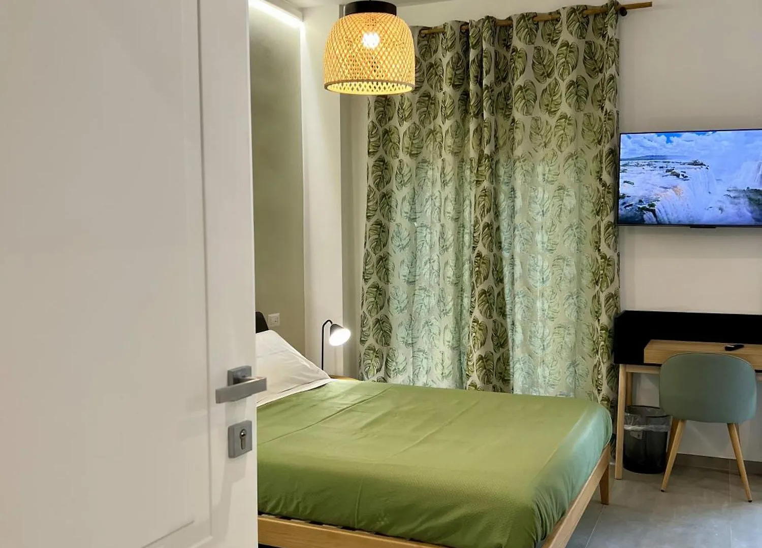 Guest house Alma Domus Feriae - Roma Hotel Italy